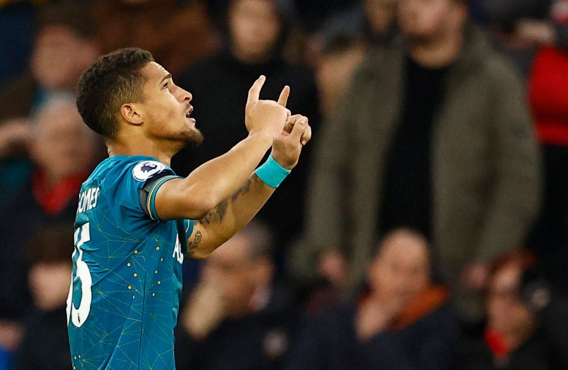 Wolves must unleash Joao Gomes