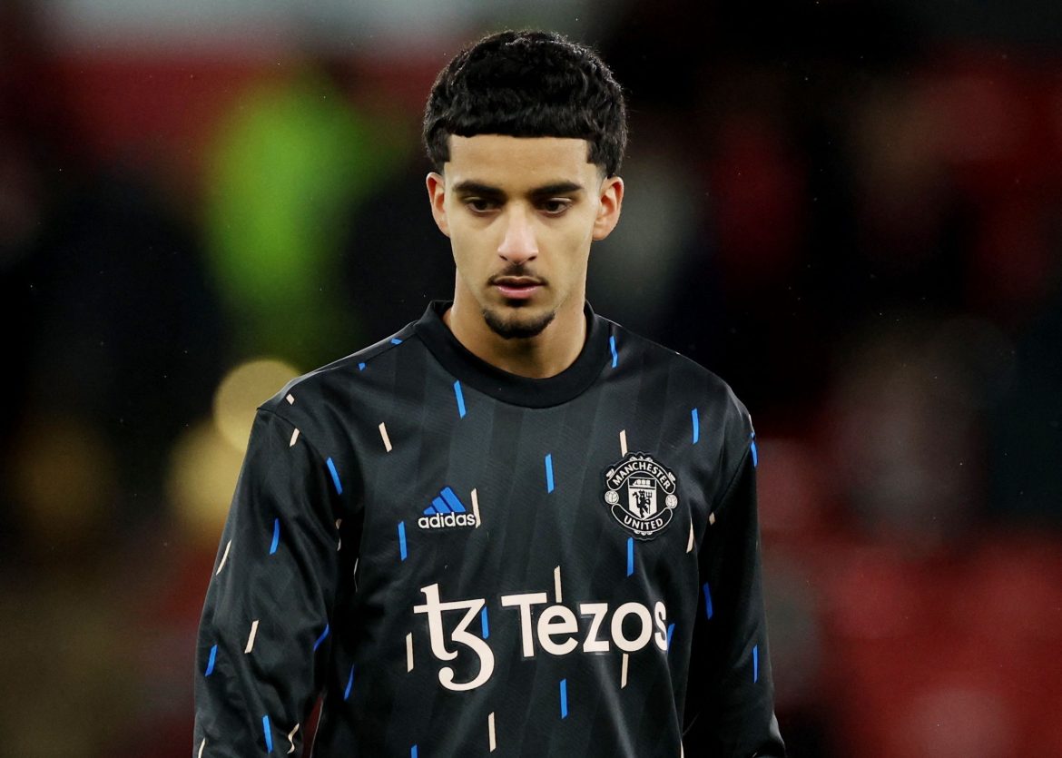 Man United: Iqbal can fill Van de Beek void