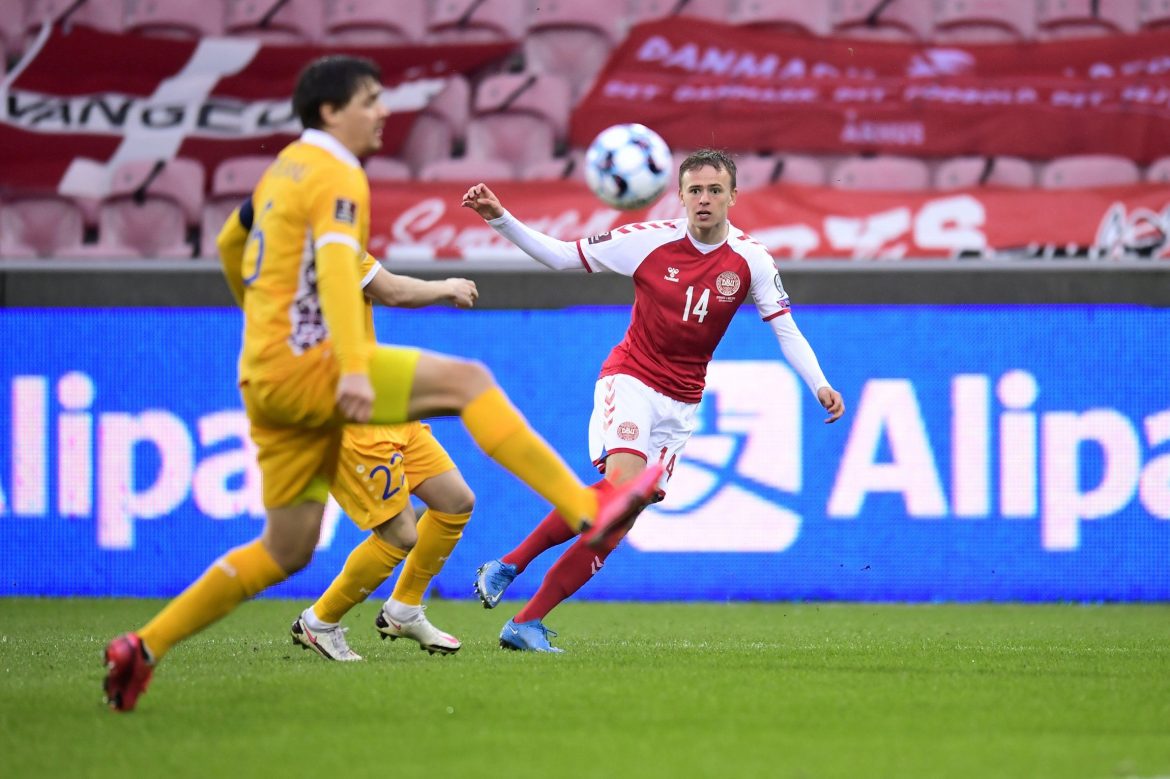 Norris backs Damsgaard to favour Leeds move